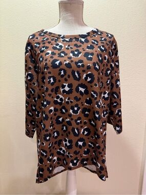 NWT L&B Brown Leopard Print Women’s Top